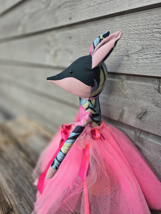 Princese lapsiņa Luna - ideāla rotaļlieta bērniem un sirdij jauniem.