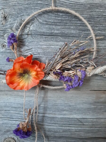 Sienas/Durvju dekors.