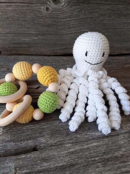 LaLu komplekts mazuļiem " Astoņkājītis".  Rotaļlieta mazulim ar maigas skaņas zvārgulīti un graužamriņķis. Zobgrauzis. 