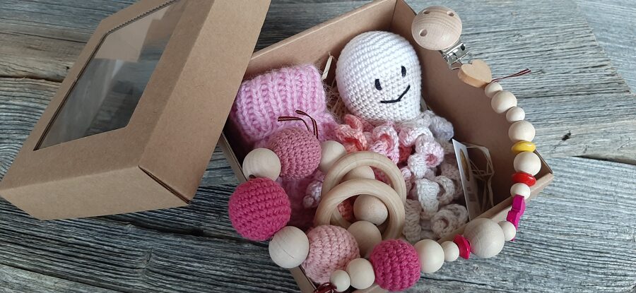 Pirmais komplektiņš meitiņai. Māmiņas pasūtījums.