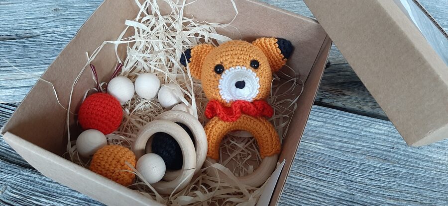 Grabuļīšu komplekts jaundzimušajam "Jautrā lapsiņa". Pirmās mazuļa rotaļlietas. Dabīgas. Graužamas. 