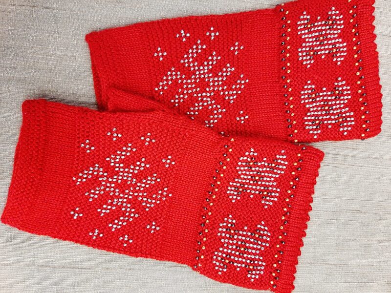 Bezpirkstu sieviešu cimdi rokām adīti. Puscimdi. Adīti cimdi sievietēm.