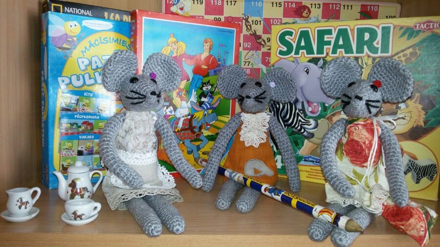 Pasūtījums bērnudārza "Peļu" grupiņai. Pelīte ''Saimniecīte" , "Zinātkārā" un "Miega nesējiņa".